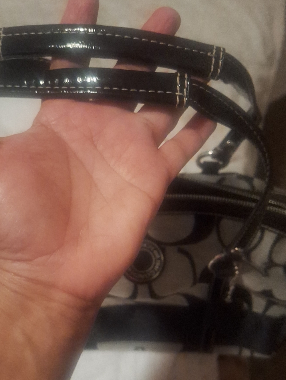 Cartera - Picture 6 of 9